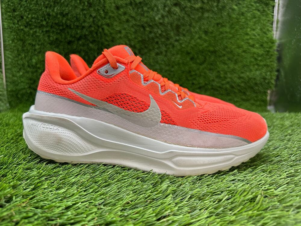 Nike Air Zoom Pegasus 41 Premium HQ2938-800 Athletic Sneaker Men's 7 Orange Mesh